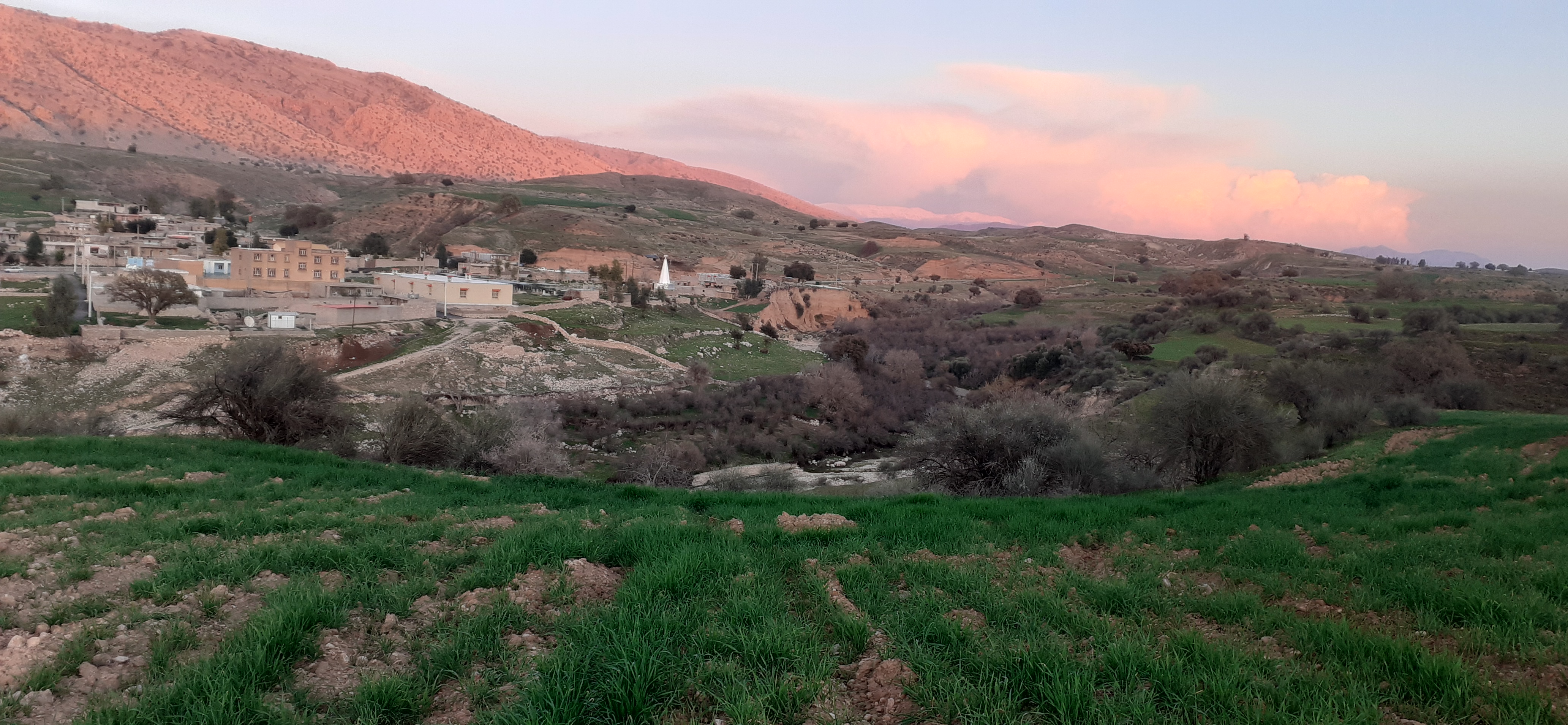 روستای احمد آباد دورآب